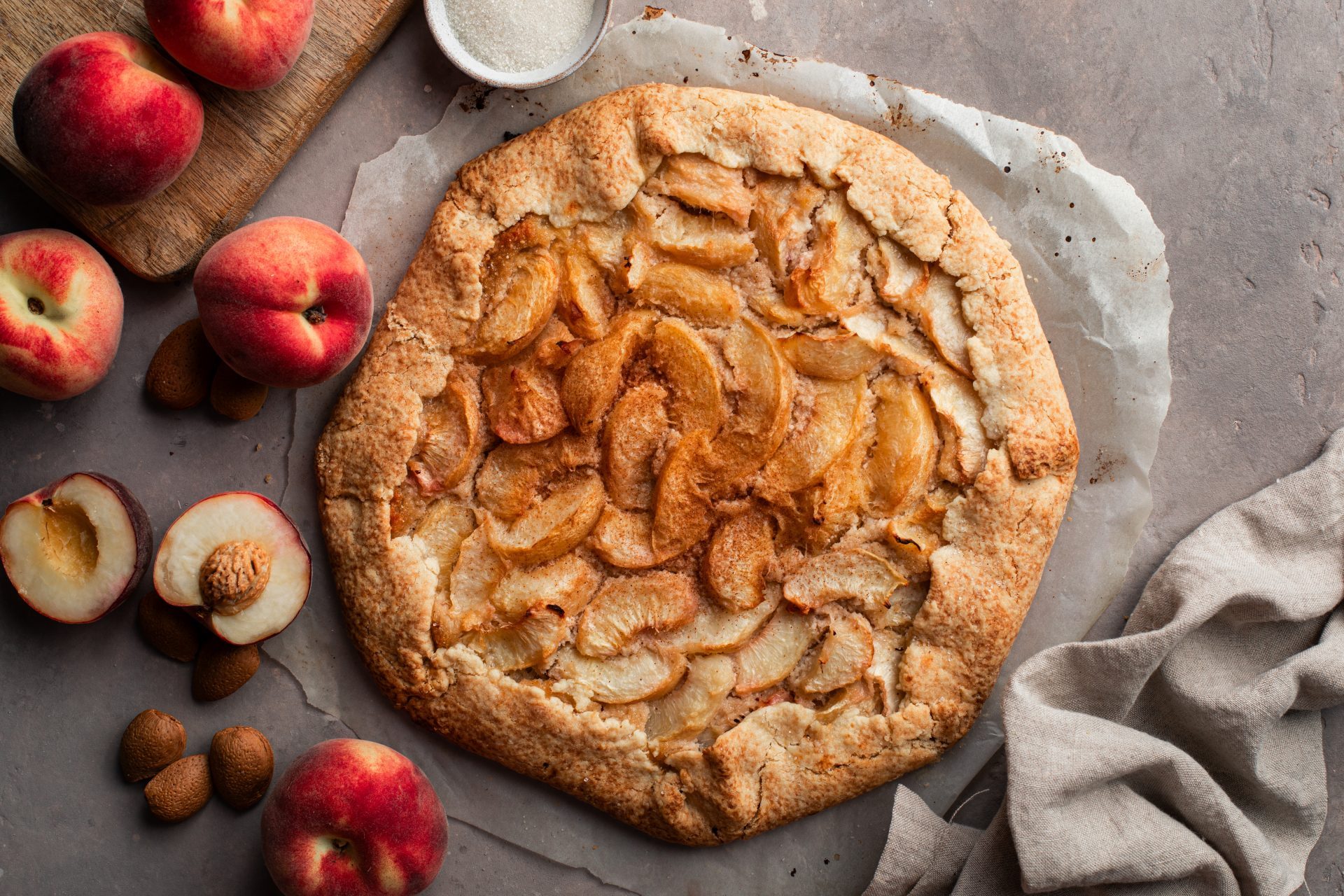 Tarte aux pêches et amandes | VICI Solutions